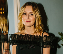 Cocktail de Natal MyTheresa: top 10 looks