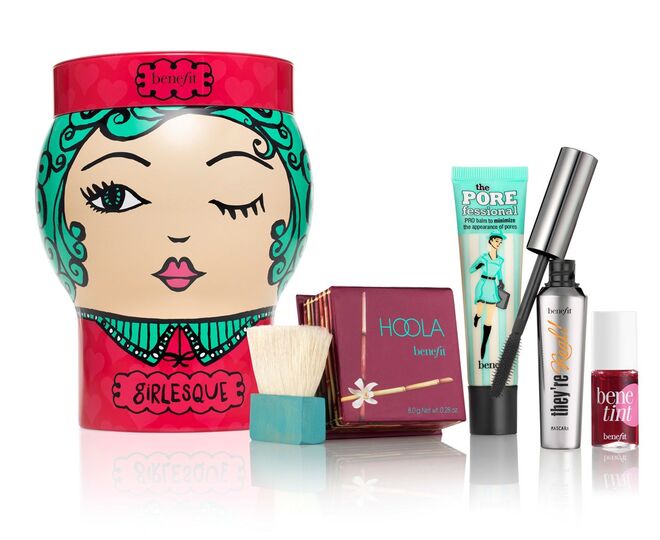 6. Gift sets originais |  Coffret Girlesque, €50,55, Benefit, na Sephora