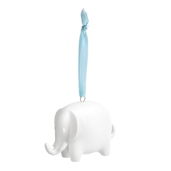 Ornamento de porcelana, em www.jonathanadler.com (preço sob consulta)