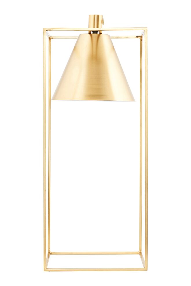 Candeeiro em metal dourado, 147€, House Doctor , em www.amara.com