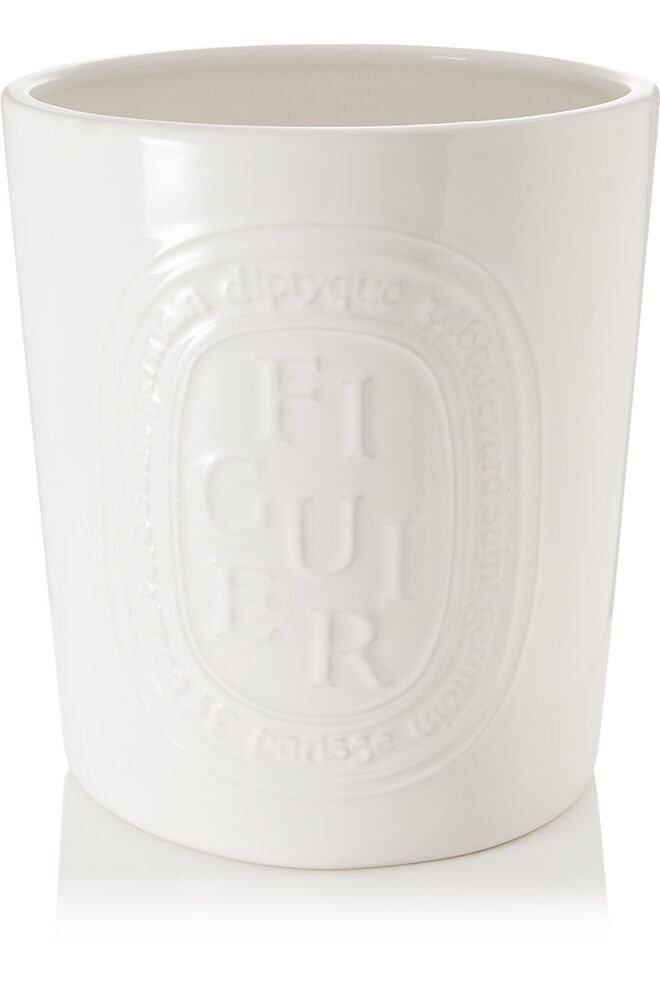 Vela, 210€, Diptyque, em www.net-a-porter.com 