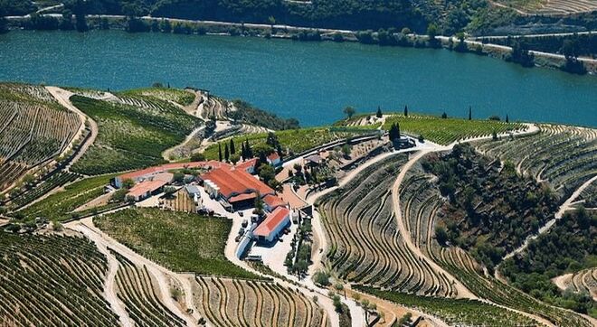 Quinta Nova Luxury Winery House, Douro
