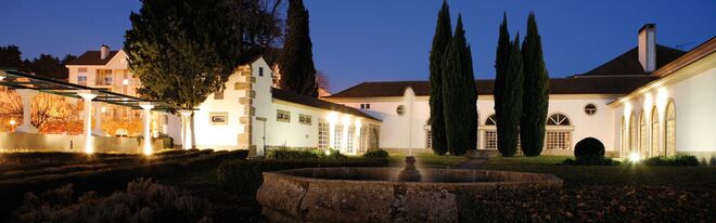 Hotel Palácio dos Melos ou no Hotel Príncipe Perfeito, Viseu