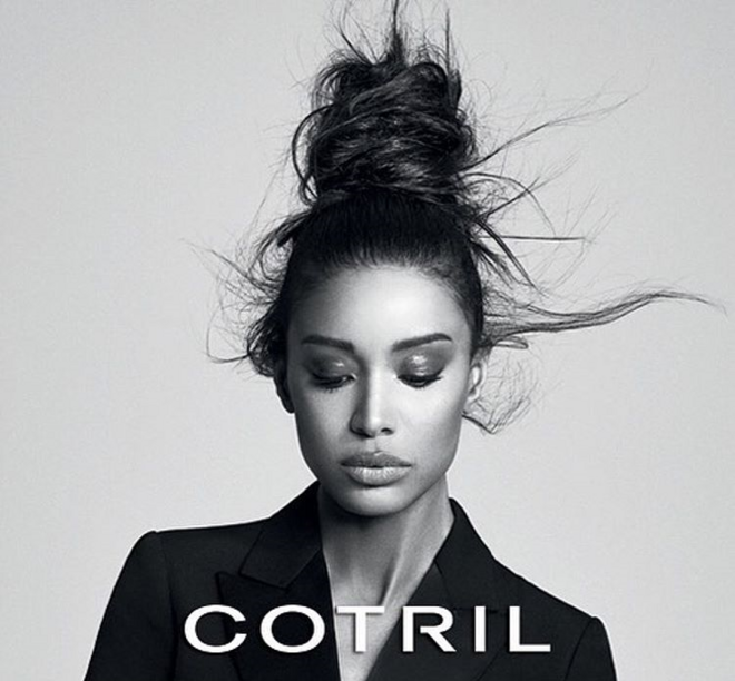 Look Coque - Messy Up Do