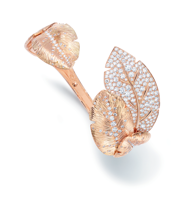 Pulseira folhas de palmeira em ouro branco 18K, diamantes corte brilhante