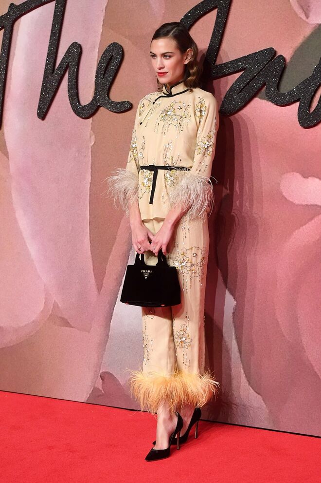 Em 1.º lugar: Alexa Chung @alexachung