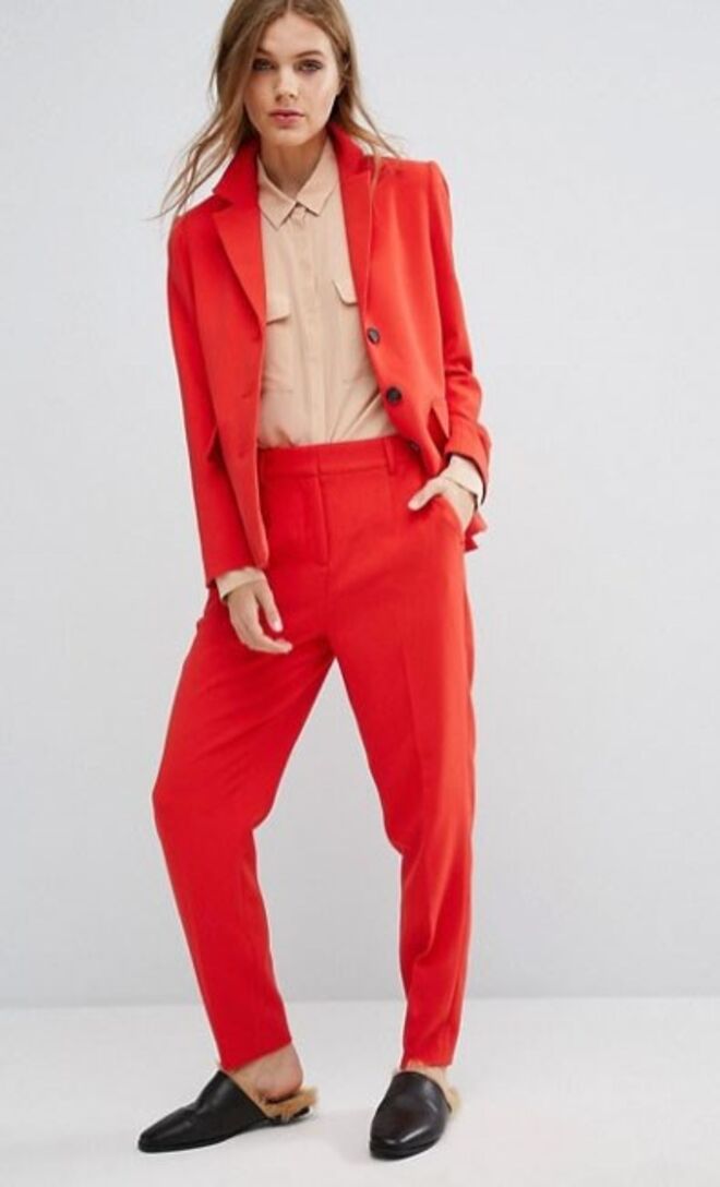 11. Fatos coloridos | Asos, 75.00€