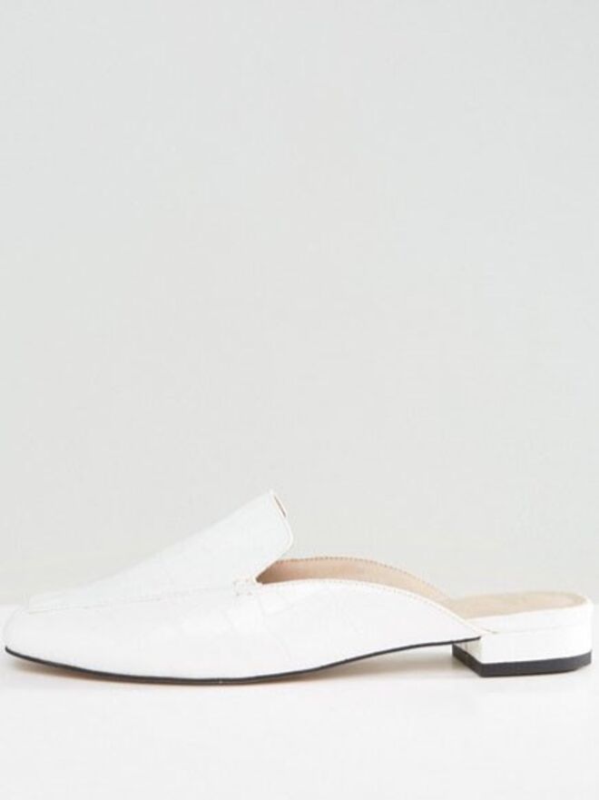 10. Sapatos Mule | Asos, 22.00€