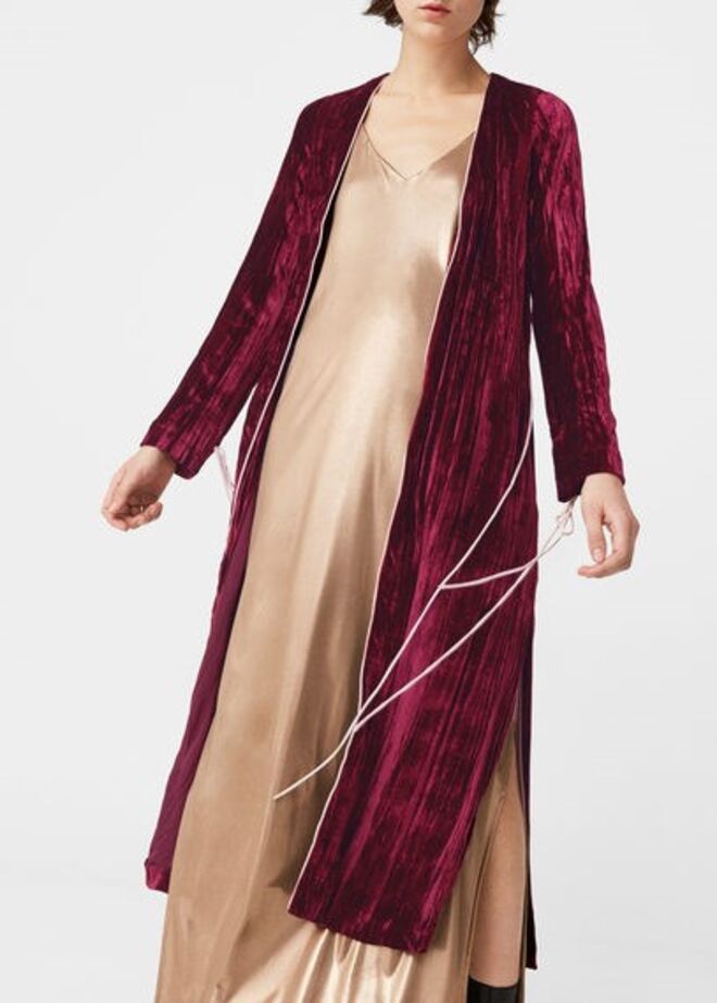 9. Veludo | Mango, 59.99€