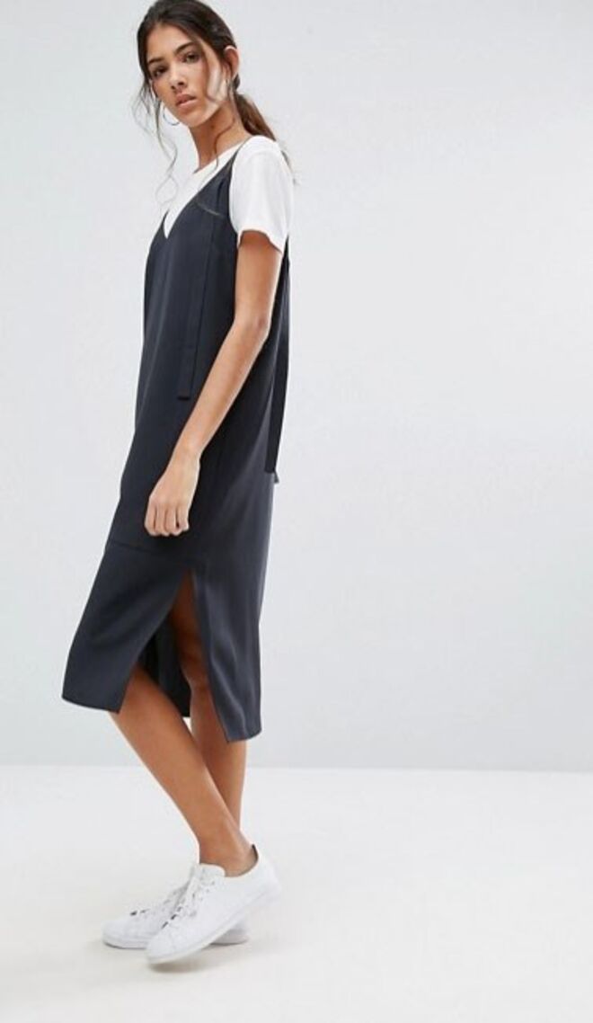 6. Slip Dress e as sobreposições | Asos, 28.00€