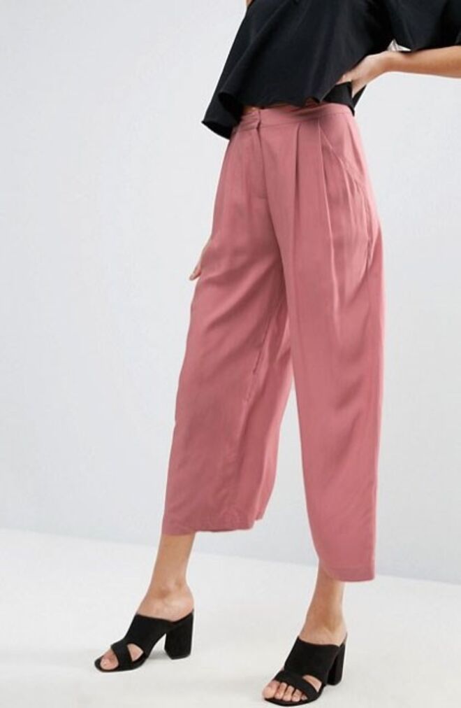 5. Calças largas | Asos, 28.00€