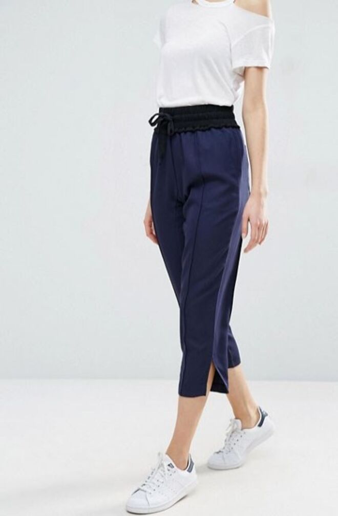 5. Calças largas | Asos, 30.00€