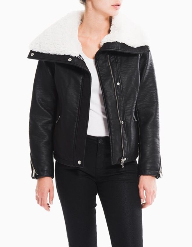 MO, €35 (antes €49,99)