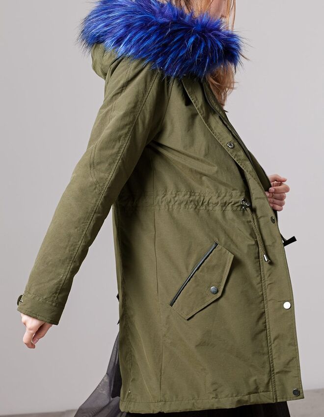 Stradivarius, €29,99 (antes a €69,95)