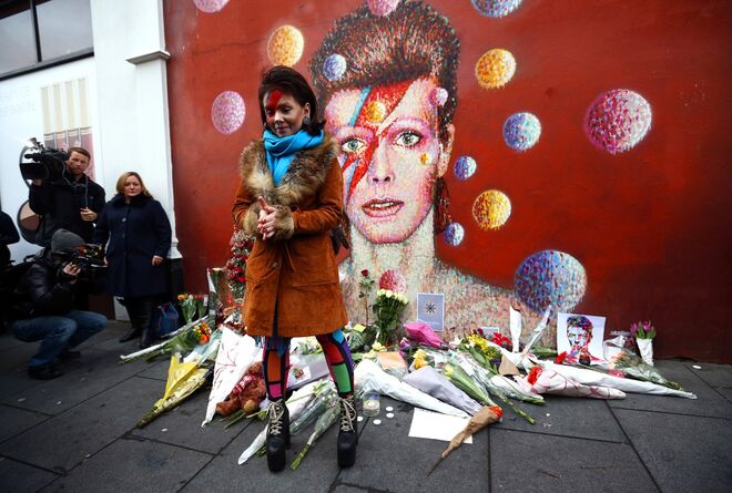O mural que homenageia David Bowie em Brixton
