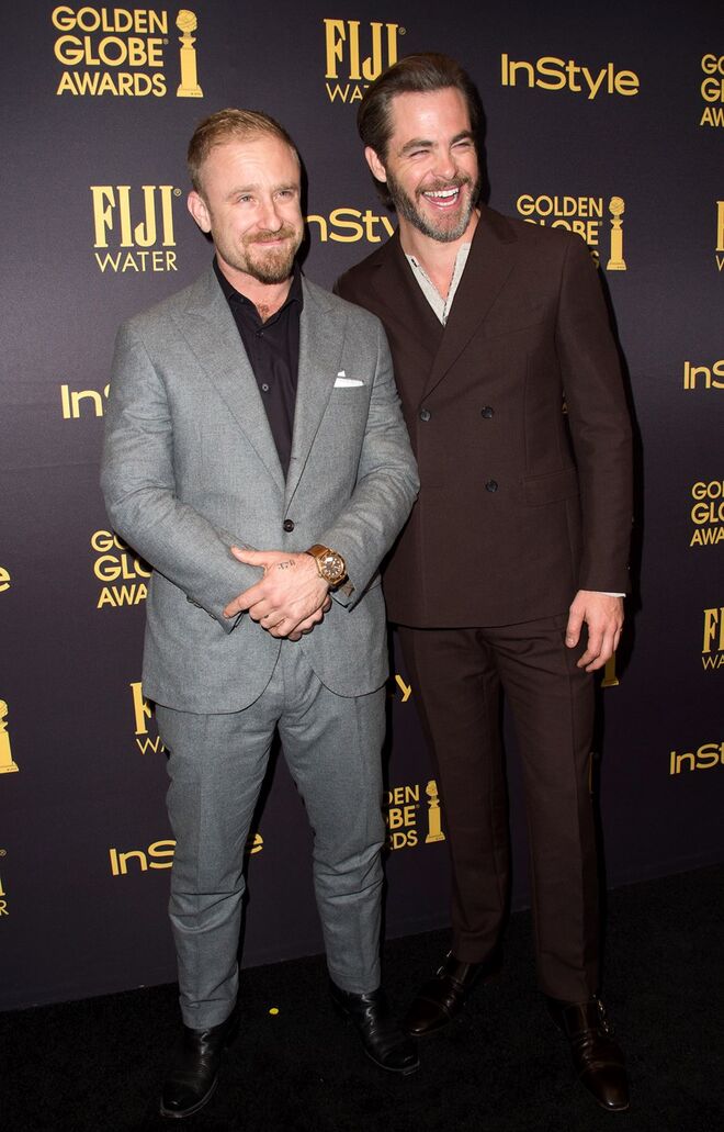 Ben Foster e Chris Pine durante a revelação da Miss Golden Globe 2017