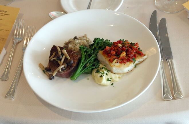 Um dos pratos escolhidos para o Menu da 74ª Gala Anual dos Golden Globe Awards no The Beverly Hilton Hotel