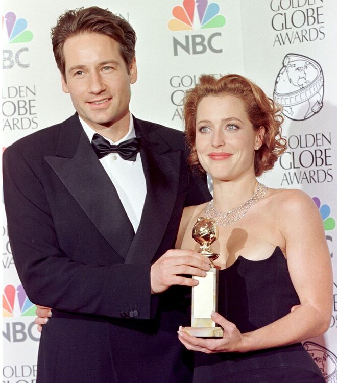 Gillian Anderson e David Duchovny, 1998