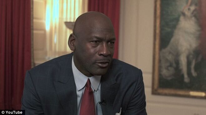 Michael Jordan no vídeo 'Yes We Can: Your Most Memorable Moments from the Obama Presidency'