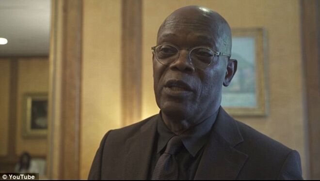 Samuel l Jackson no vídeo 'Yes We Can: Your Most Memorable Moments from the Obama Presidency'