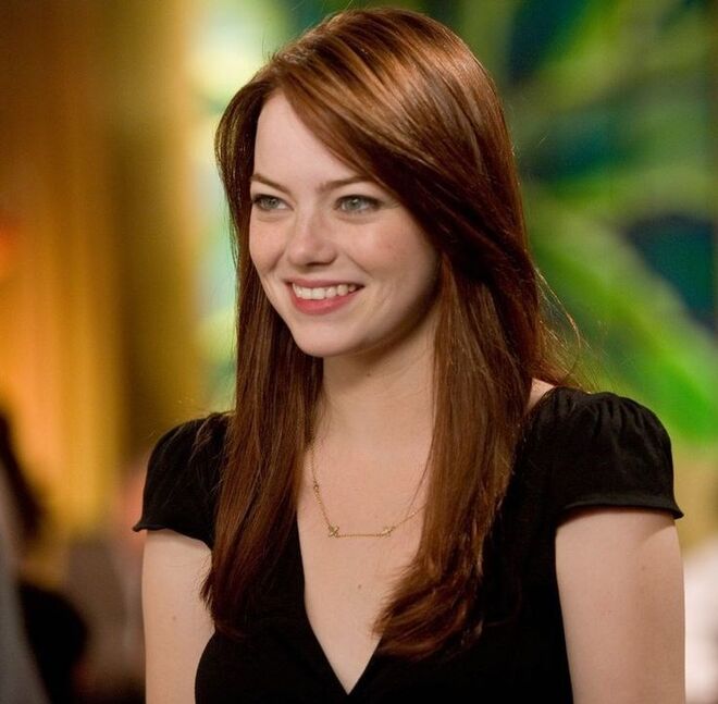 8. Cabelo Comprido | Emma Stone