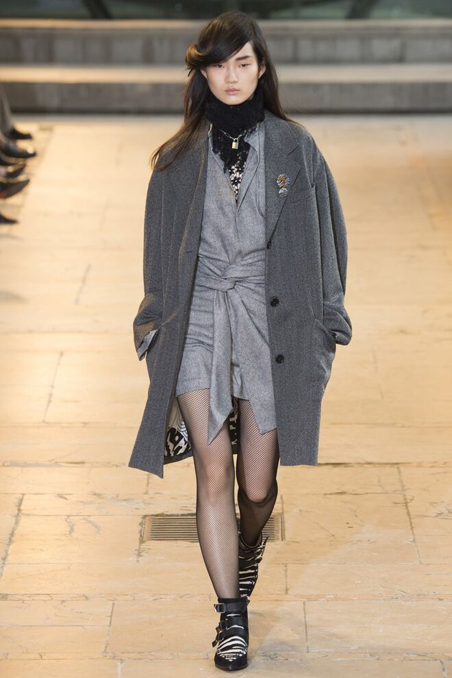 3. Cinza | Isabel Marant