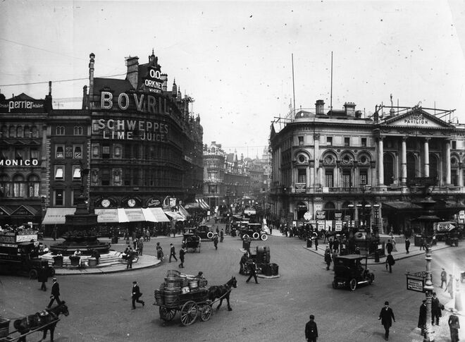 Piccadilly, Londres, 1912