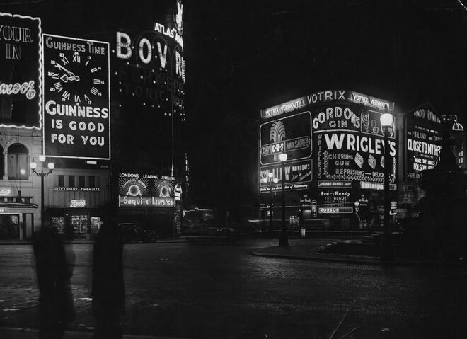 Piccadilly, Londres, 1935