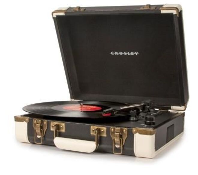 Crosley Executive Portable USB Turntable, €198,73, na Fnac