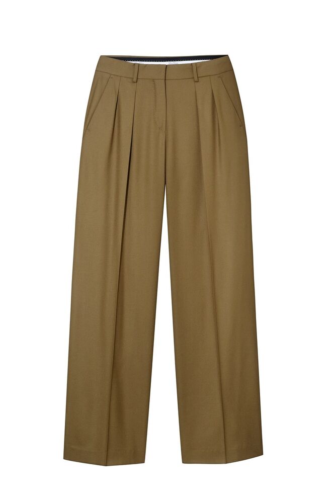 Calças, €315, Max Mara