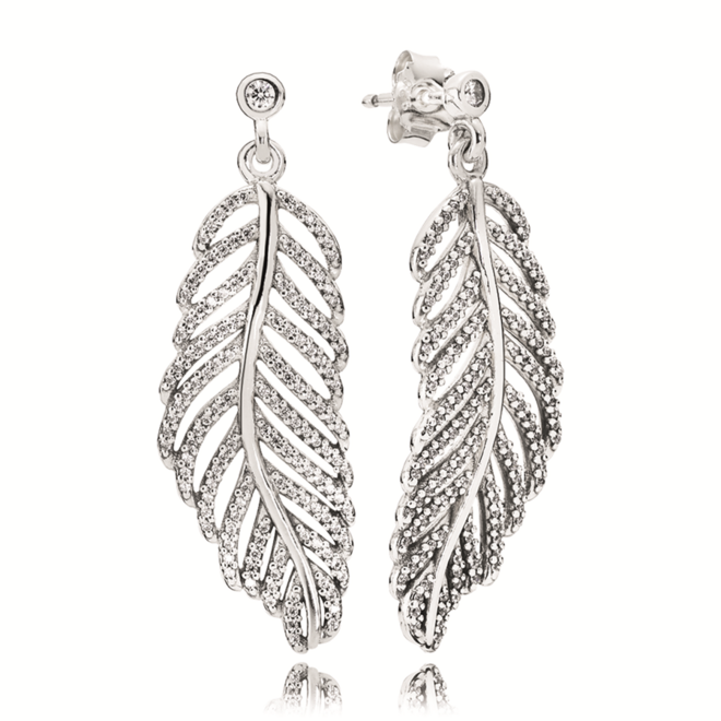 Brincos, €99, Pandora 