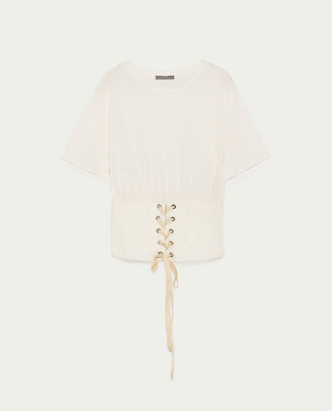 T-shirt, €19,95, Zara