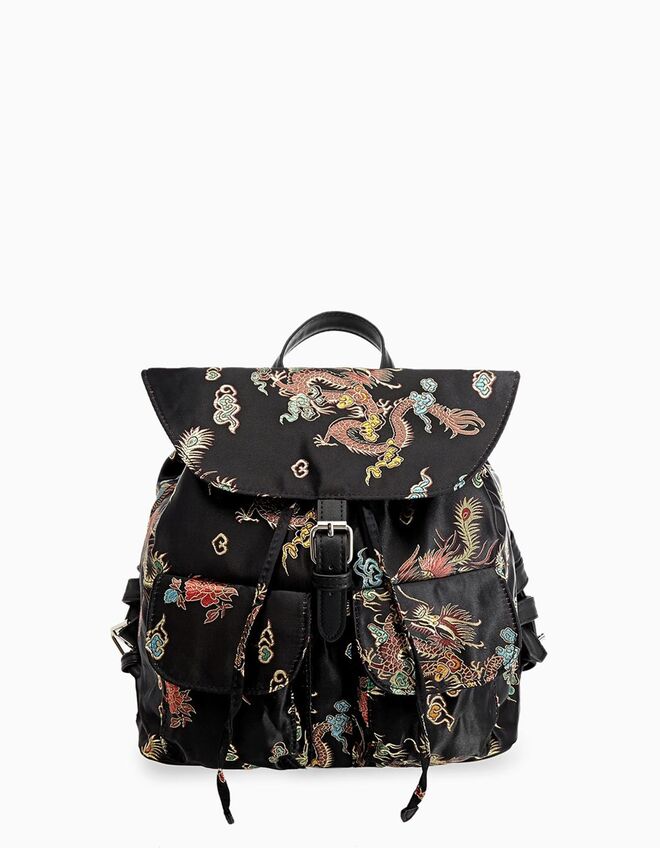 Mochila, €19,95, Stradivarius