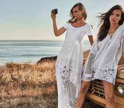 Uma roadtrip com Emily Ratajkowski