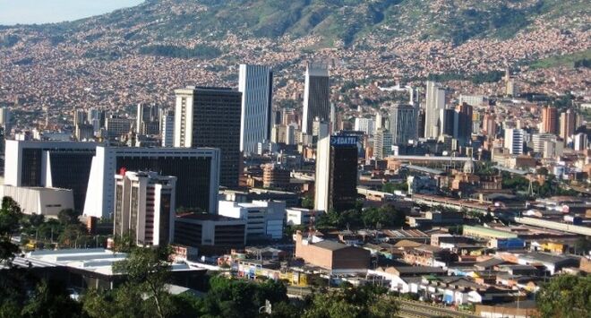 1. Medellín, Colômbia, da série Narcos