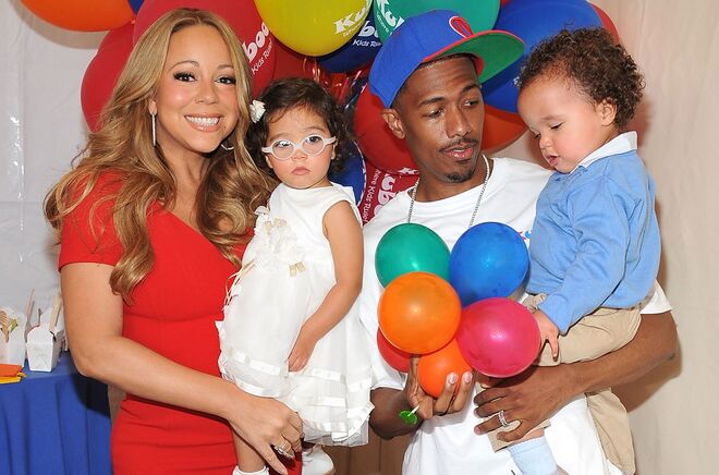 Mariah Carey e Nick Cannon com os gémeos Moroccan e Monroe