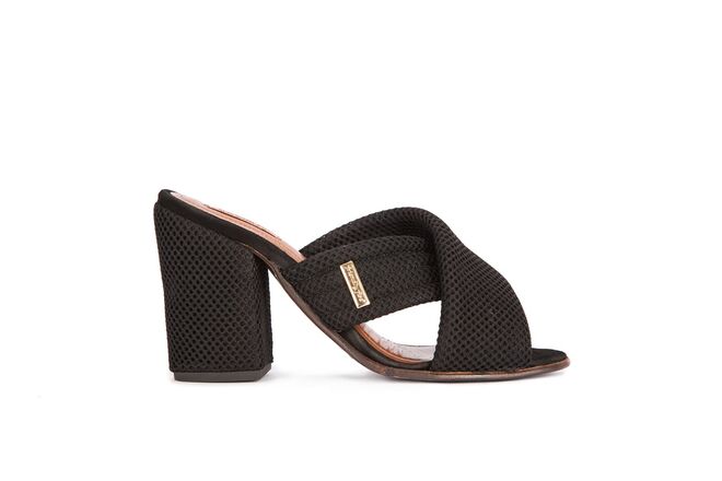 Mules, €132