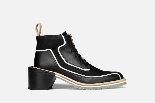 Sapatos, €159,90, Eureka