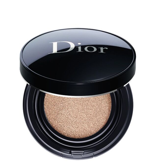 Diorskin Forever Cushion, €50,50, Christian Dior
