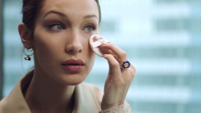 Diorskin Forever Cushion, €50,50, Christian Dior