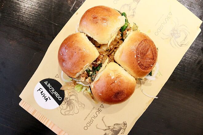 Absurdo by Olivier [Cais Sodré, 16]