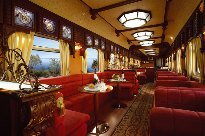 Golden Eagle Trans-Siberian Express, carruagem bar lounge