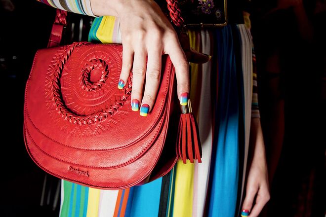 Manicure Desigual/M.A.C