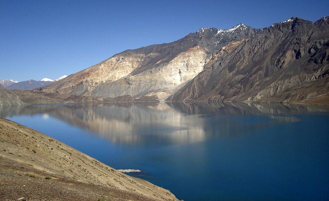 Lago Sarez e Montanhas Pamir