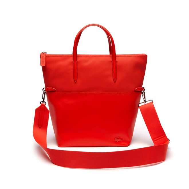 Carteira, €145, Lacoste