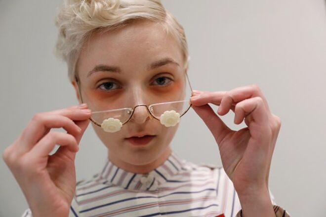 Fancy nerd - Bastidores do desfile Yoshio Kubo / Moto Guo / Consistenc