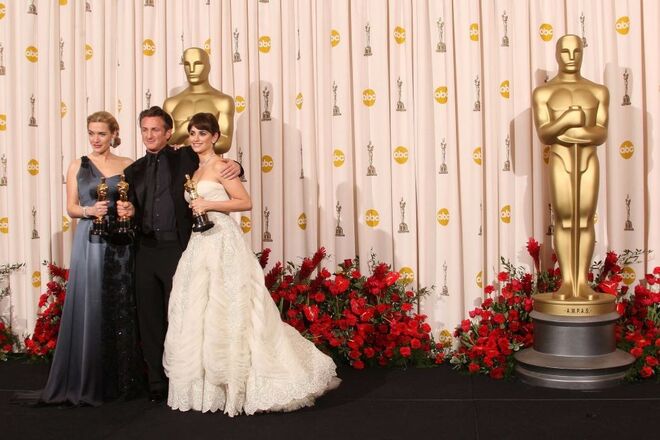 2009 | Kate Winslet, Sean Penn e Penelope Cruz na sala de imprensa da Cerimónia.