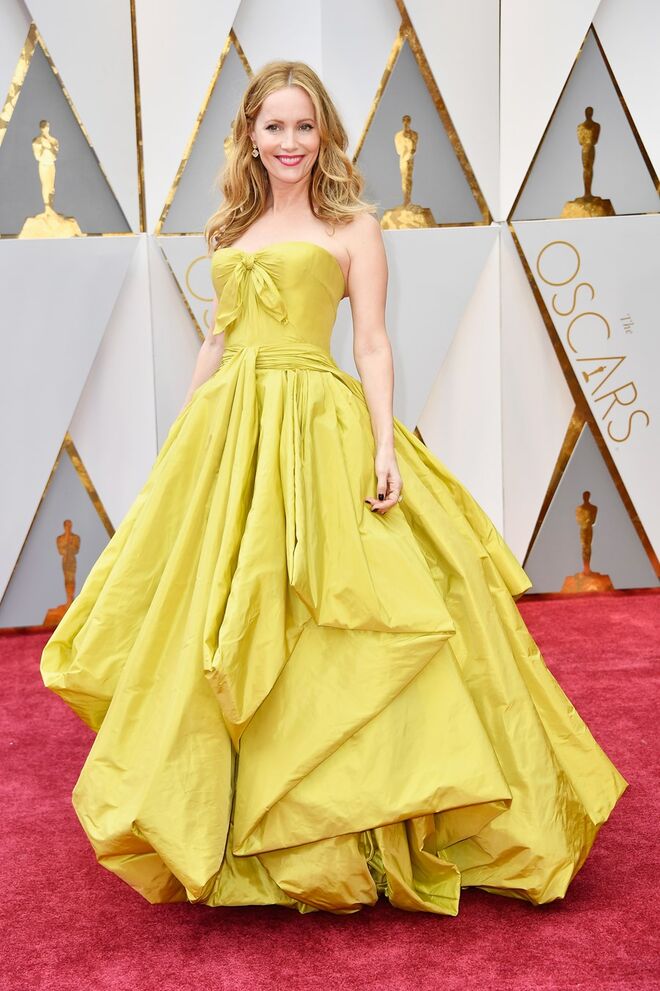 Leslie Mann em Zac Posen