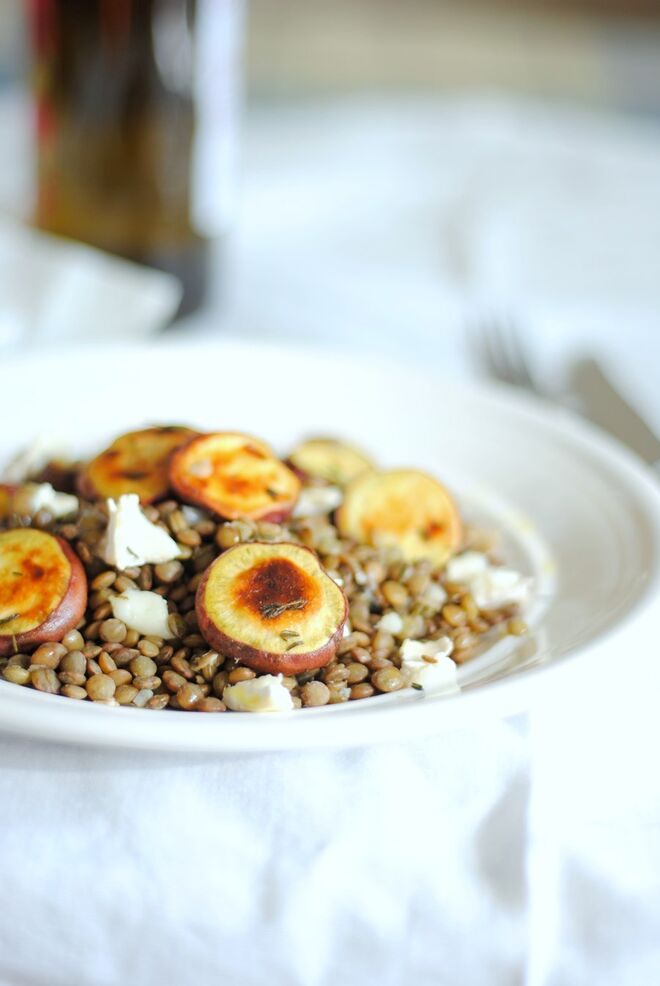 3. Salada reconfortante de lentilhas e batata-doce
