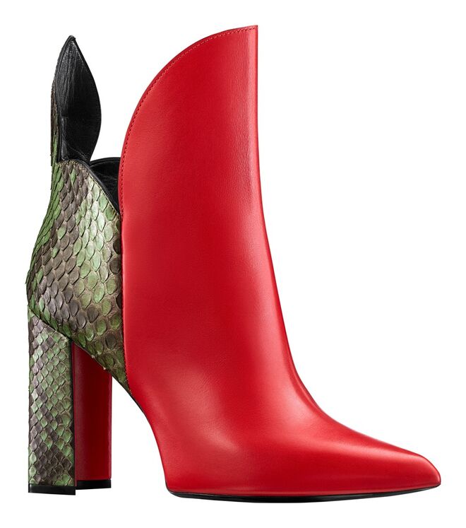 Botins em pele, Louis Vuitton (preço sob consulta)